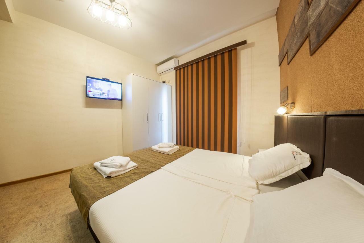 Sofia Industrial Life Apartment Exterior photo